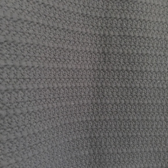 Ann Taylor Petite Black Textured Short Sleeve Top - Picture 4 of 7